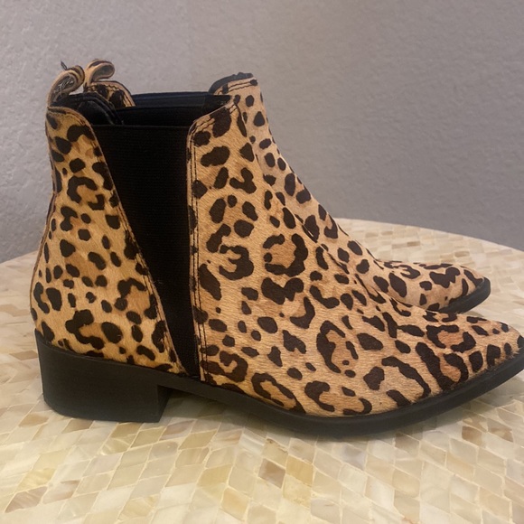 ▶️Steve Madden◀️ Leopard print Chelsea boots 6m - Picture 2 of 7